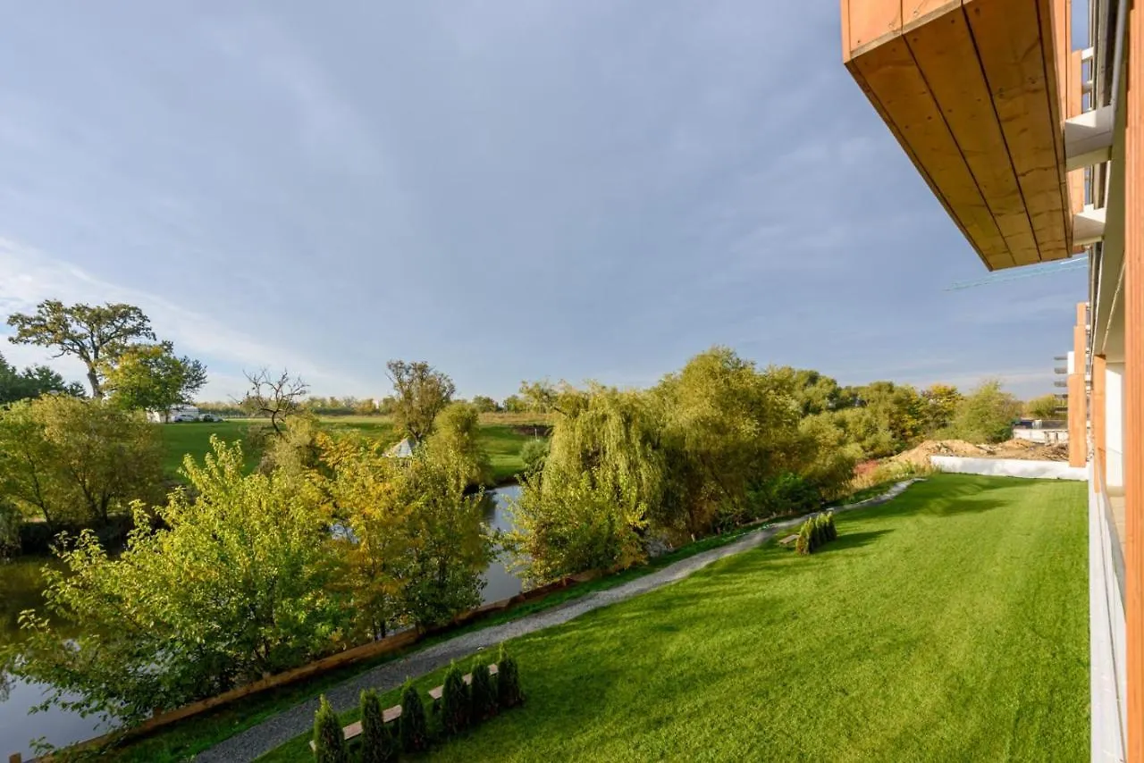 Apartment Il Lago - Sunrise - Cozy Luxurious Smart Home By The Lake Voluntari